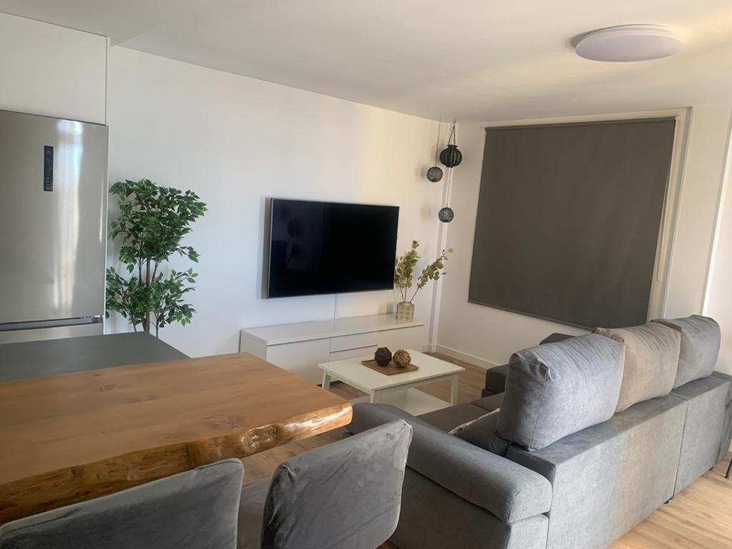 Fantastico Piso Con Piscina Y Balcon En El Medano Apartment Luaran gambar