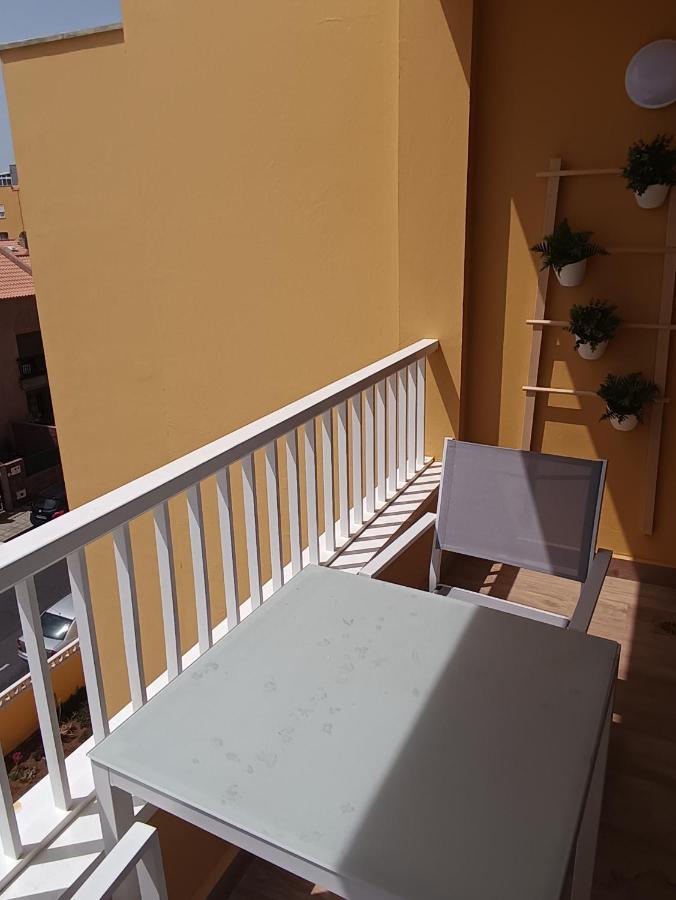 Fantastico Piso Con Piscina Y Balcon En El Medano Apartment Luaran gambar